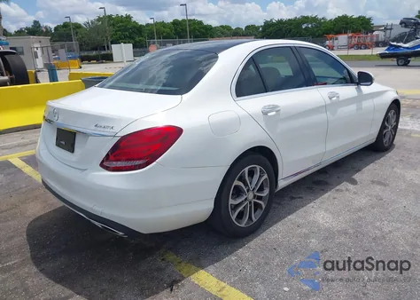2016 Mercedes-Benz C 300 4Matic/Luxury 4Matic/Sport 4Matic from USA, damaged, VIN WDDWF4KB0GR144738